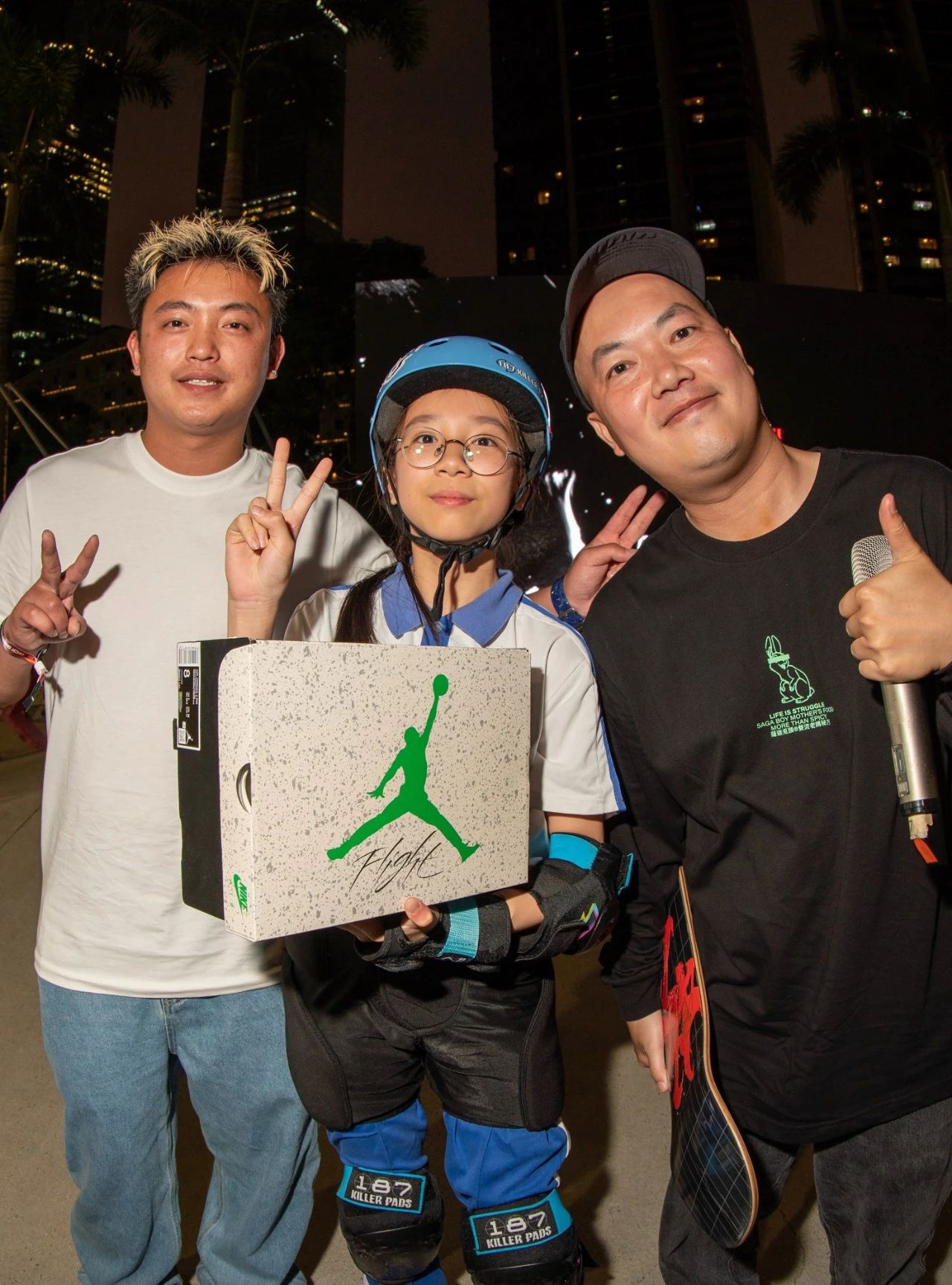 SAGA滑板大片《板命 2》深圳首映: 没有酒水、奖品、依旧吸引189人到场支持!-MadFuture 疯未来