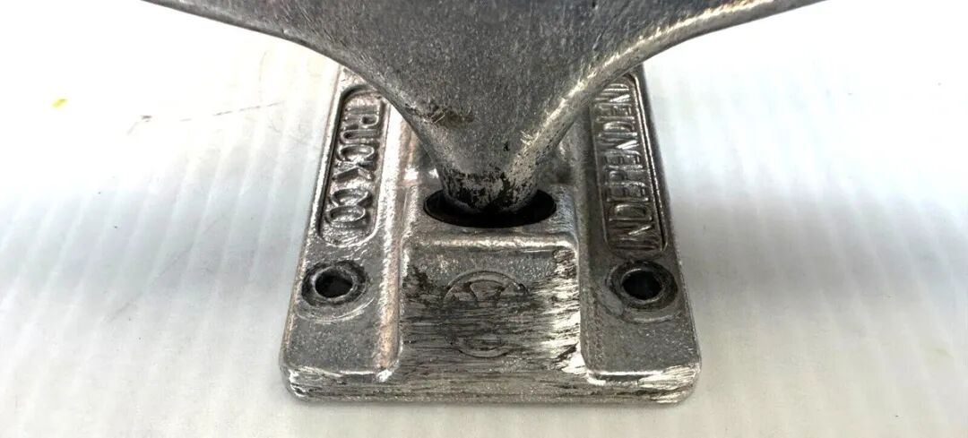 Independent消失的"铁十字"LOGO有望回归？-MadFuture 疯未来