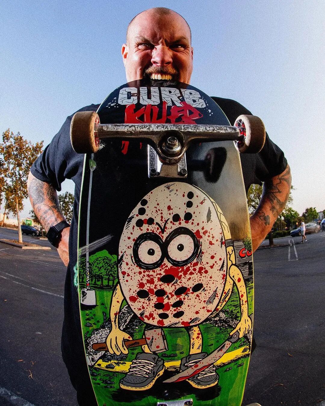 滑板市场低迷卖不动？靠着蛋板和老滑手逆市卖爆的滑板品牌｜专访Mark Foster-MadFuture 疯未来