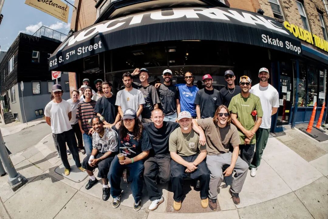 专访微笑哥山附明梦: 聊聊为什么从éS转会到NB全球滑板队伍-MadFuture 疯未来