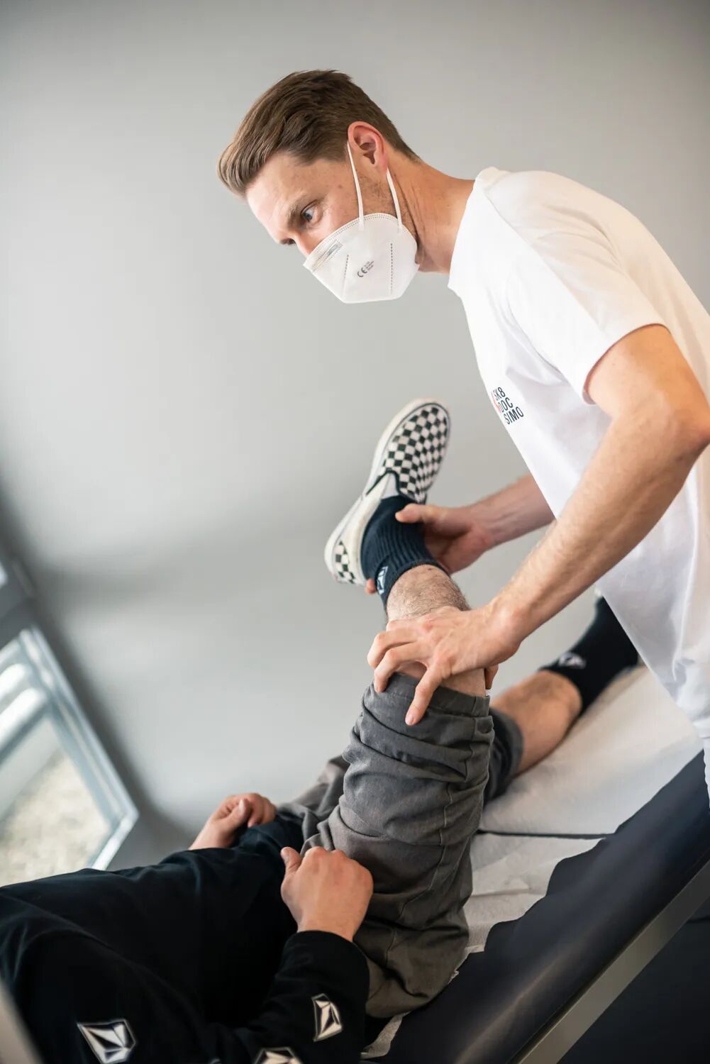 做不了职业滑手, 那就做一个真正懂滑板、理解滑手的医生 | Simon J. Kramer-MadFuture 疯未来