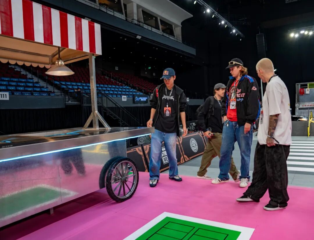 重磅嘉宾、滑手已抵达! 好大哥带你提前感受2026 FISE 冠军争霸赛·澳门站现场-MadFuture 疯未来