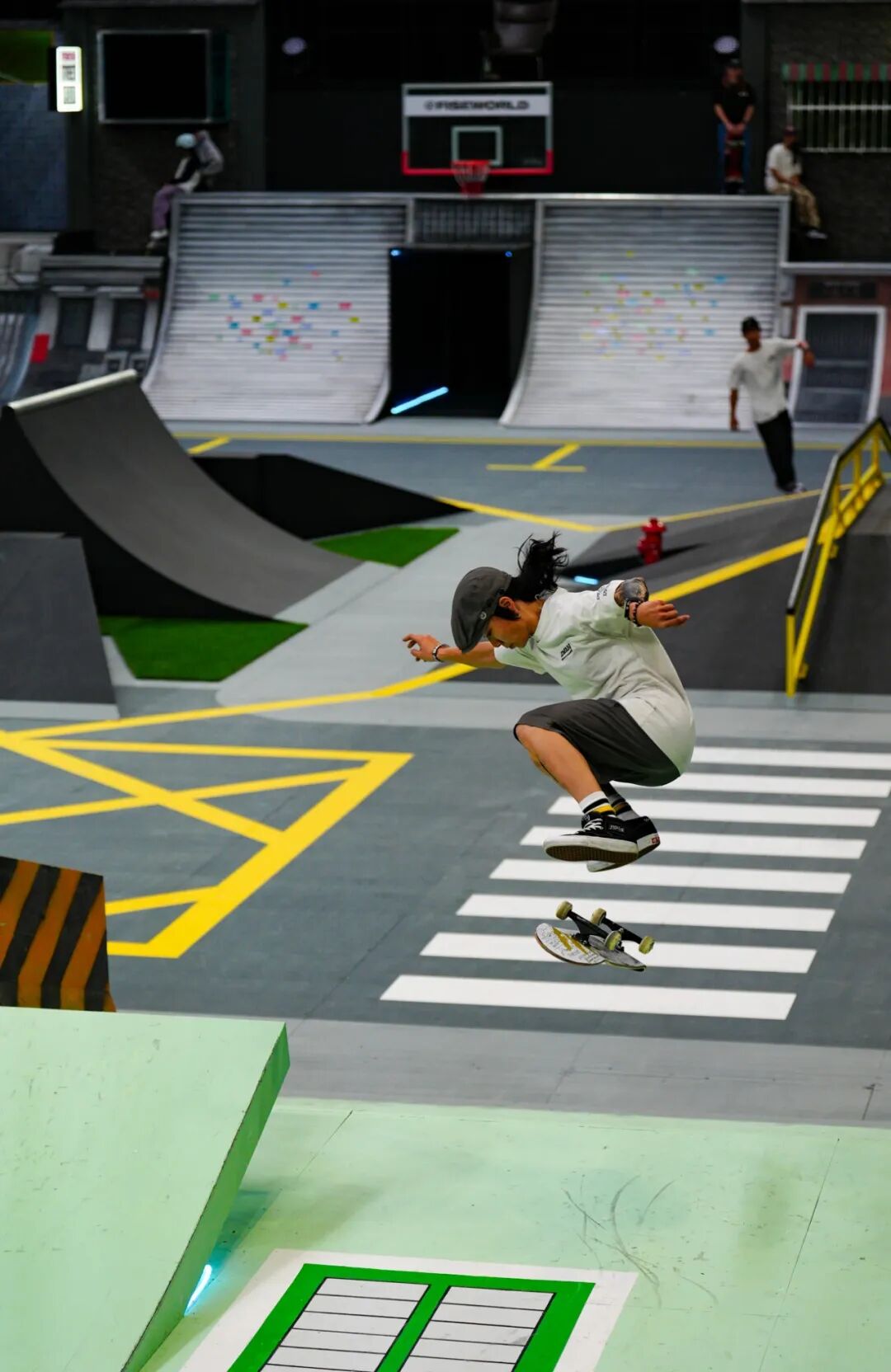 重磅嘉宾、滑手已抵达! 好大哥带你提前感受2026 FISE 冠军争霸赛·澳门站现场-MadFuture 疯未来