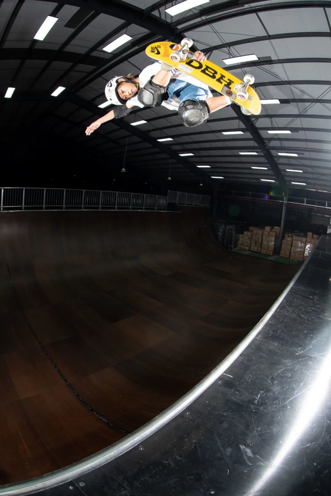 采访全品体育负责人朱洪彬：聊聊总部搬迁肇庆、滑手培养与滑板家长的焦虑-MadFuture 疯未来