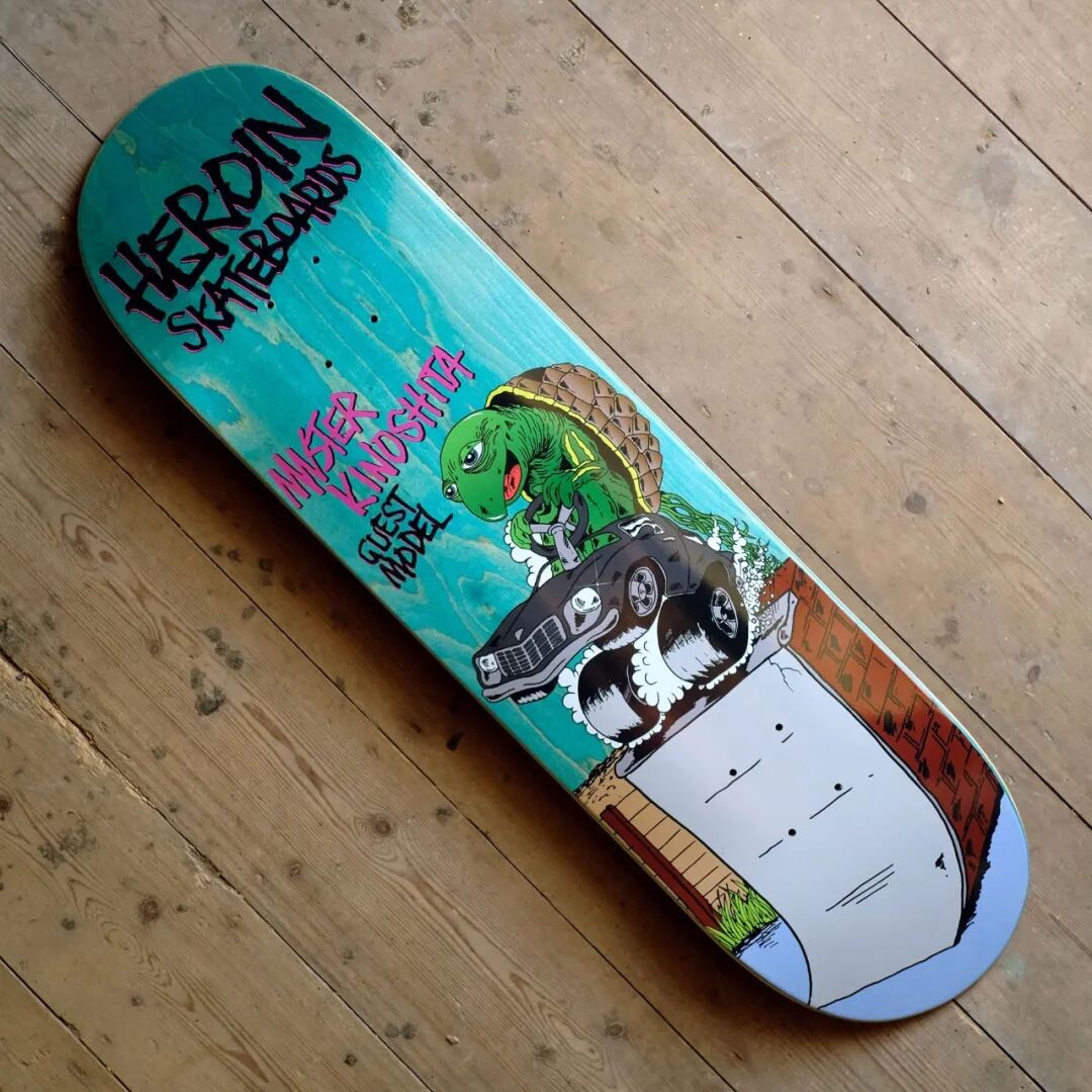 80 岁才开始滑板，86岁他仍坚持每天练 3 小时！｜木下吉男-MadFuture 疯未来