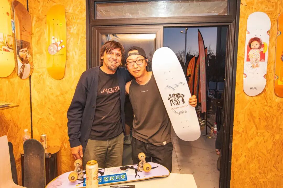 Jacuzzi"被蛇咬"嗨翻天, "假裤子"滑板队北京首站火力全开！-MadFuture 疯未来