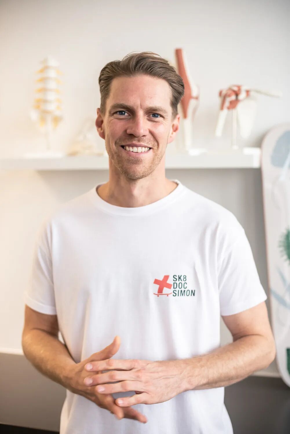 做不了职业滑手, 那就做一个真正懂滑板、理解滑手的医生 | Simon J. Kramer-MadFuture 疯未来